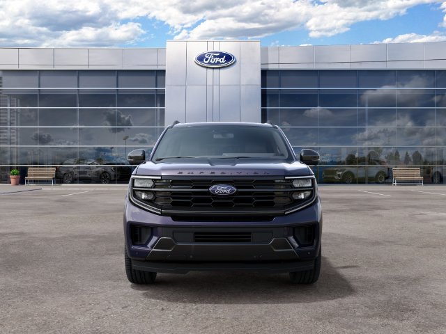 New 2027 Ford Expedition Platinum AWD/4WD image 3