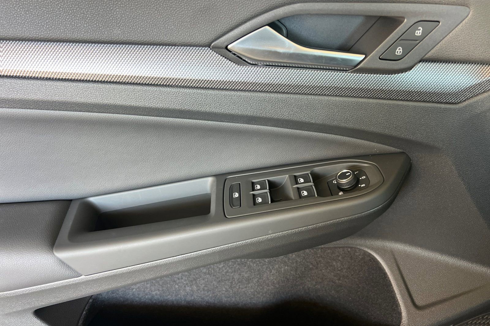 New 2026 Volkswagen Golf AWD/4WD image 11
