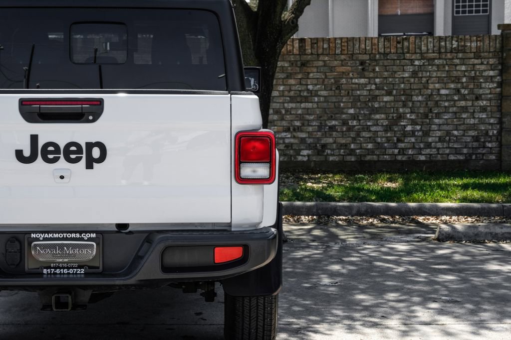 Used 2022 Jeep Gladiator Sport image 58