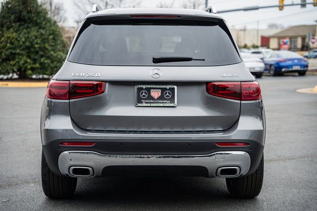 New 2026 Mercedes-Benz GLB 250 4MATIC image 6