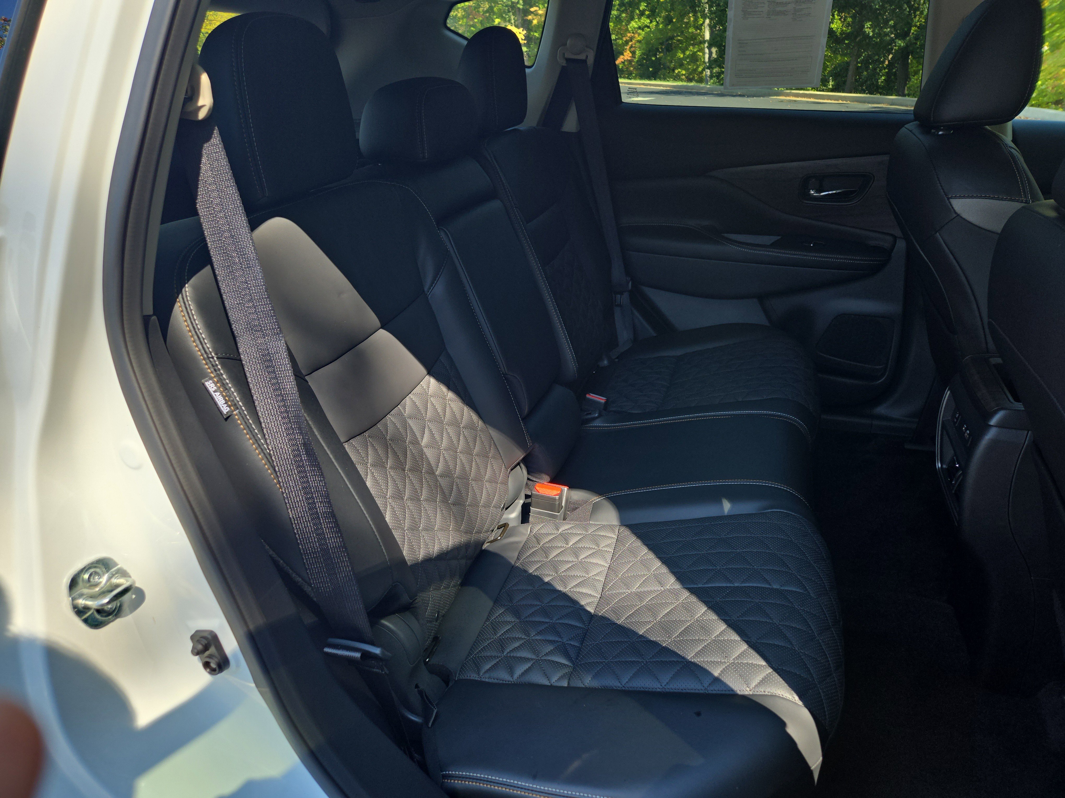 Certified 2024 Nissan Murano Platinum w/ Cargo Package image 31