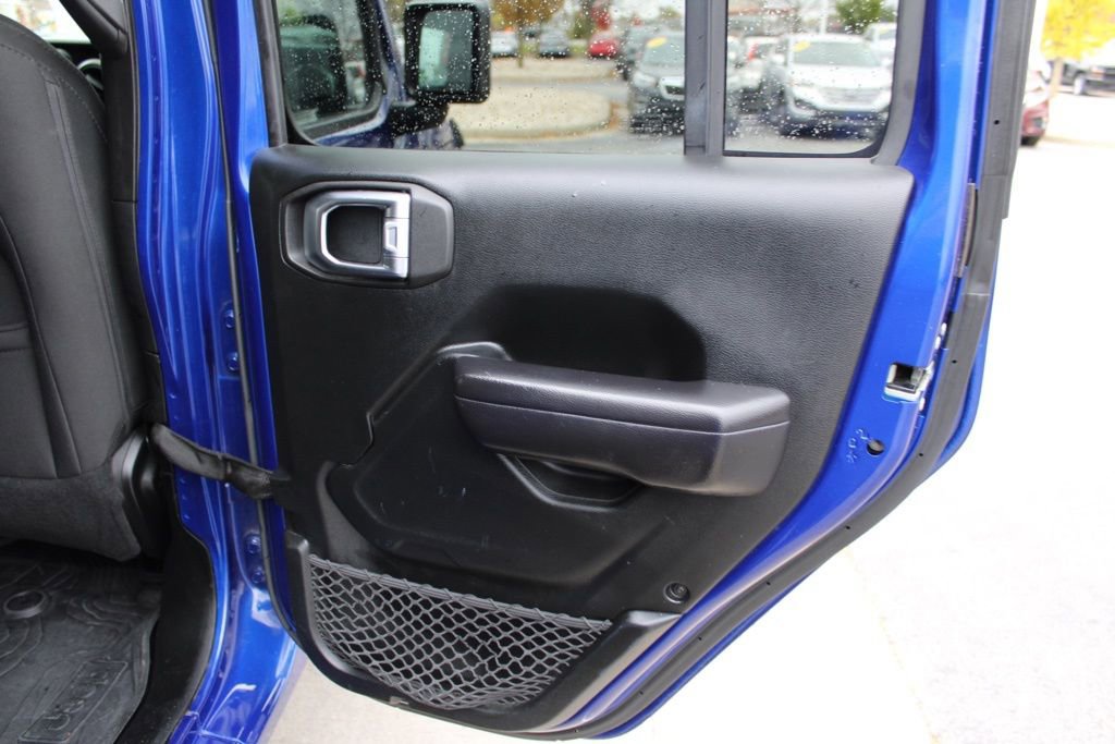 Used 2018 Jeep Wrangler Unlimited Sport S image 22