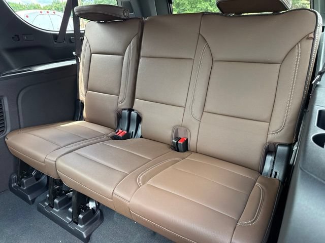 New 2026 Chevrolet Suburban High Country AWD/4WD image 23