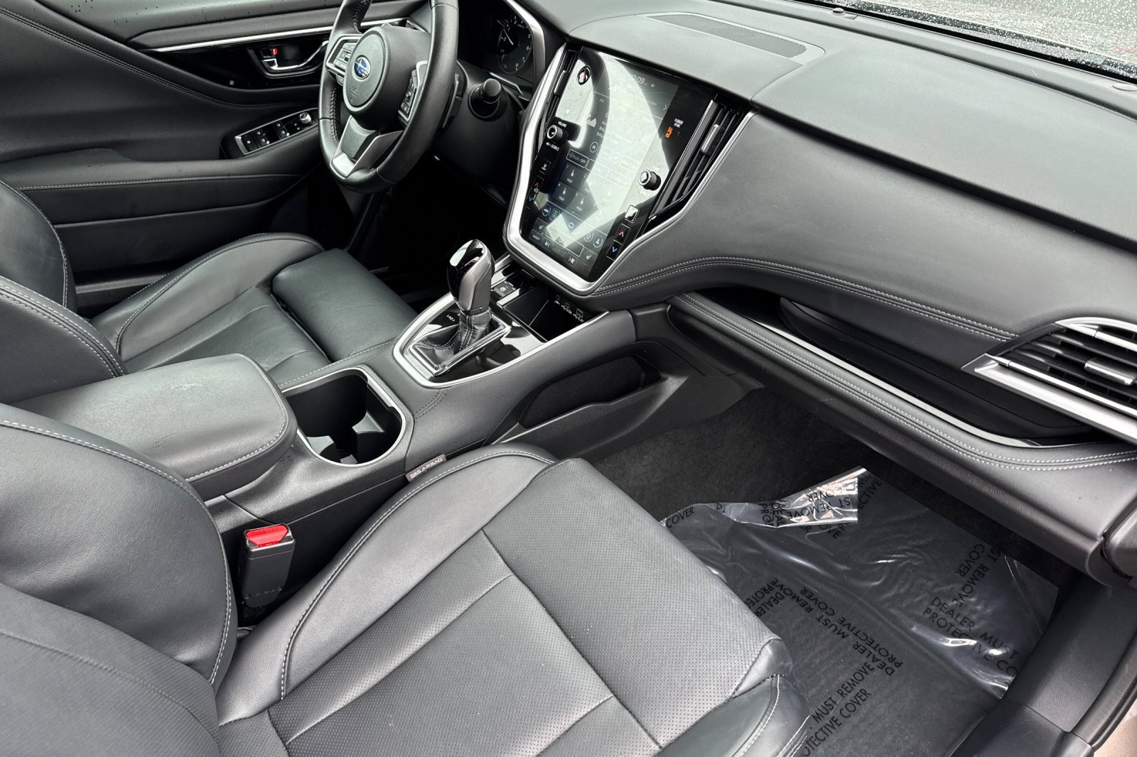 Used 2023 Subaru Outback Limited image 32