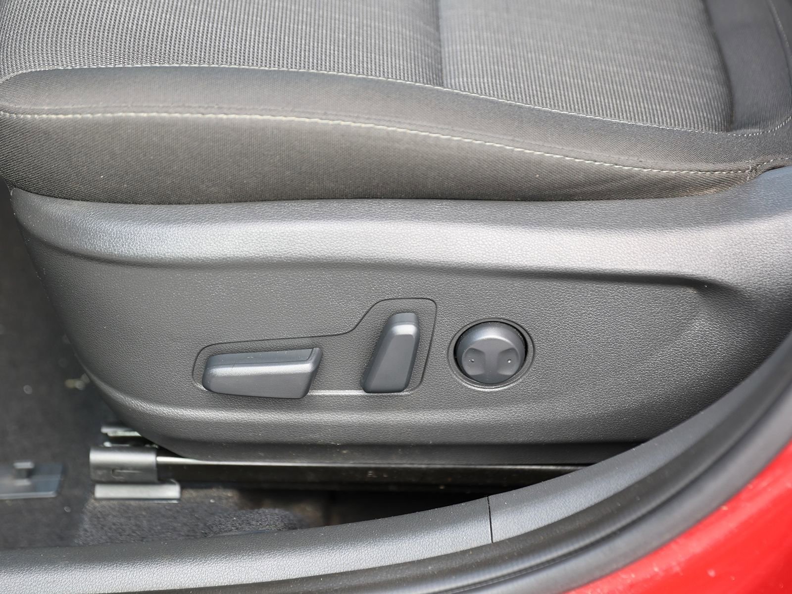 Certified 2023 Hyundai Kona SEL image 17