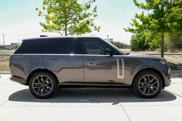 New 2026 Land Rover Range Rover SE AWD/4WD image 8