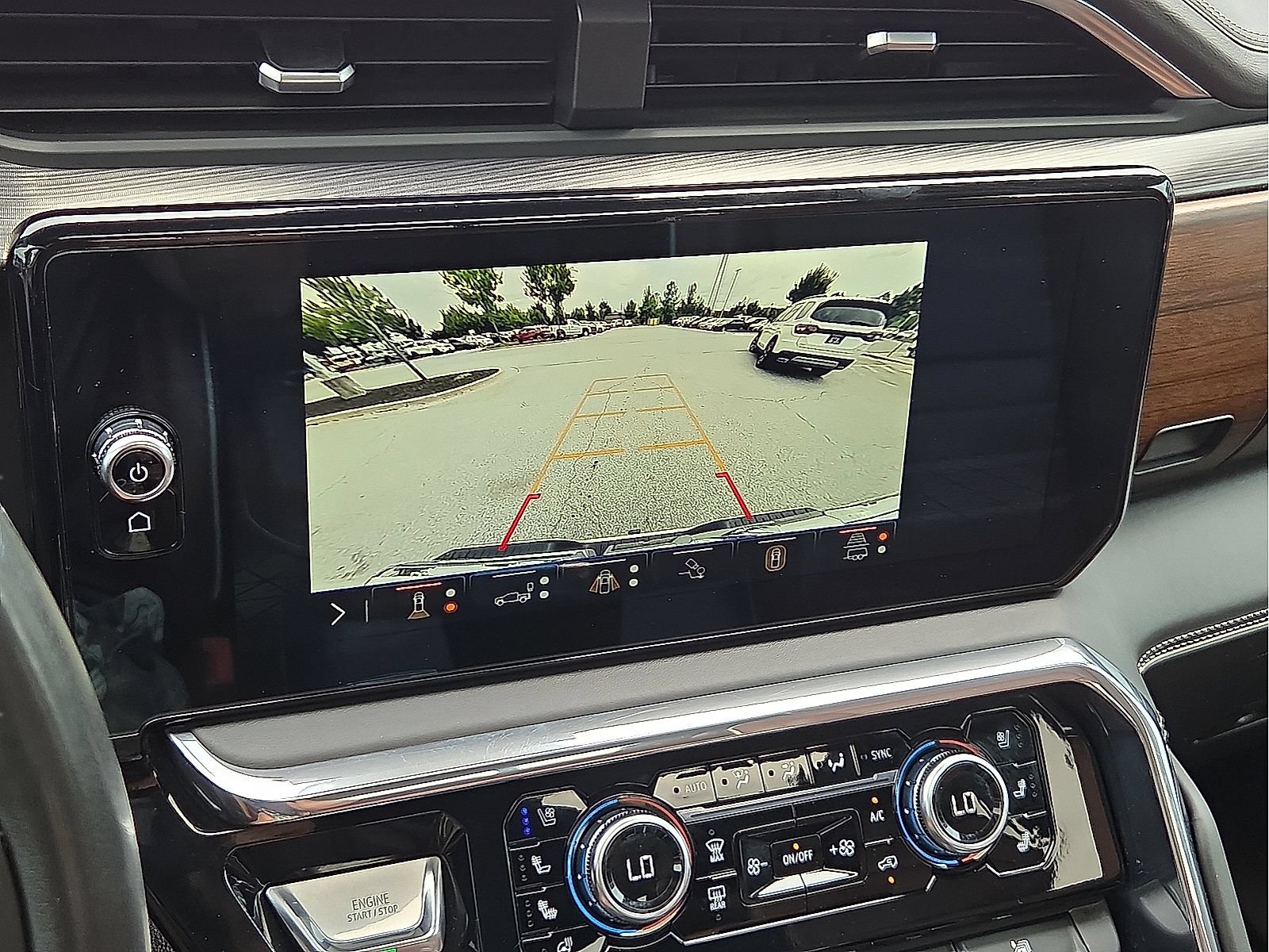 Used 2024 GMC Sierra 1500 Denali Ultimate AWD/4WD image 17