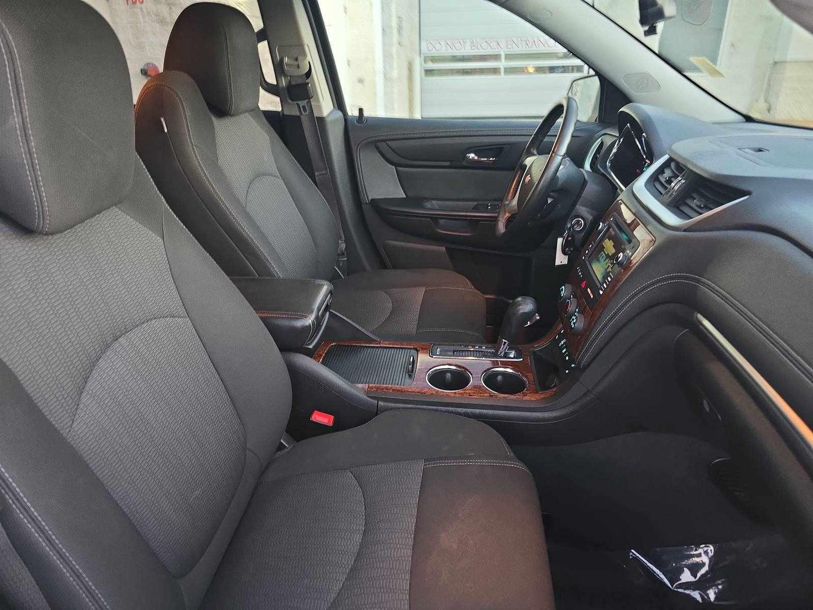 Used 2014 Chevrolet Traverse LT w/ All-Star Edition AWD/4WD image 10