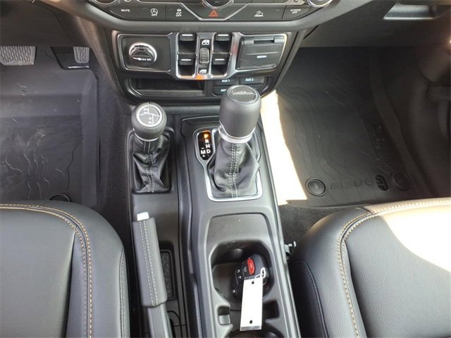 New 2025 Jeep Gladiator Sport image 15