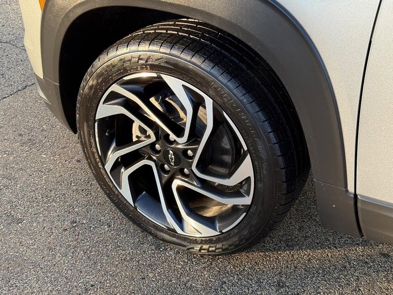 Used 2024 Chevrolet TrailBlazer RS w/ Convenience Package image 10