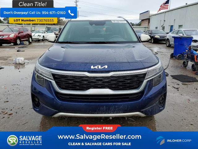 Used 2023 Kia Seltos S w/ Navigation Package FWD image 7