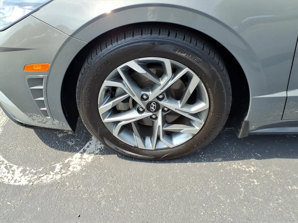 Used 2023 Hyundai Sonata SEL w/ Convenience Package FWD image 16