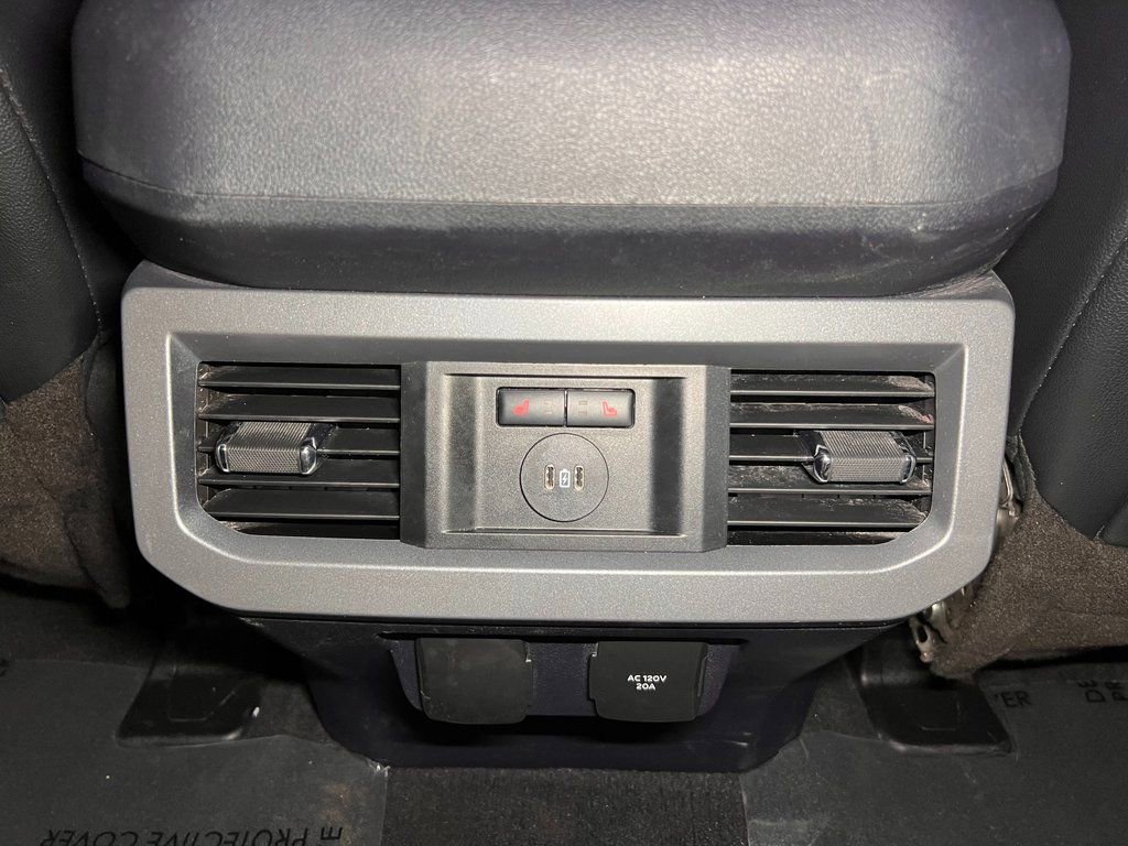 Used 2023 Ford F450 Lariat w/ Lariat Ultimate Package image 13