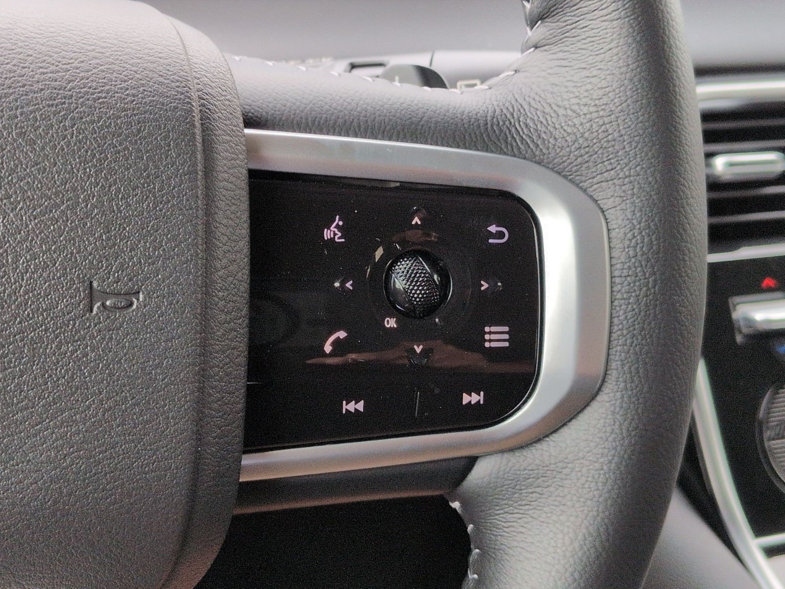 New 2026 Nissan Armada SV RWD image 15
