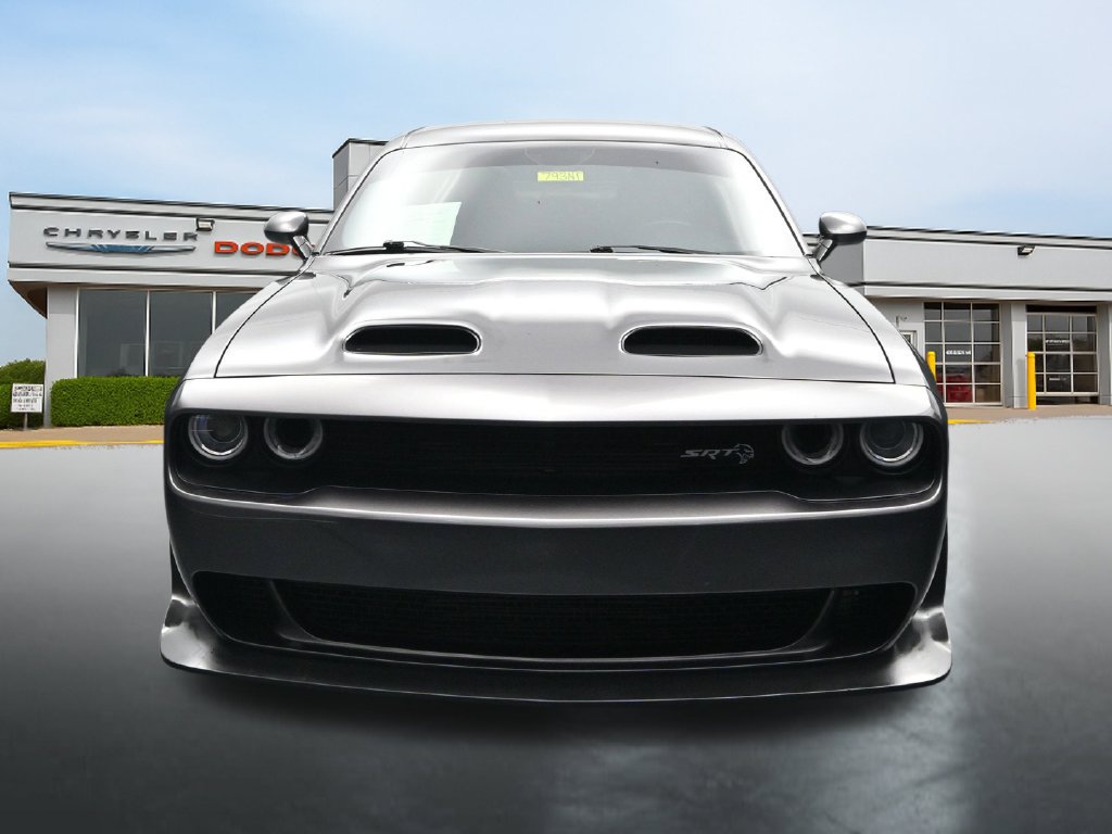 Used 2020 Dodge Challenger SRT Hellcat Redeye RWD image 8