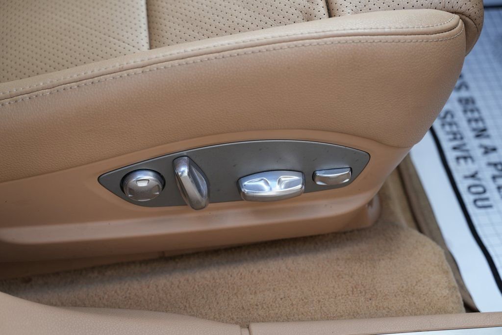 Used 2013 Porsche Panamera image 36