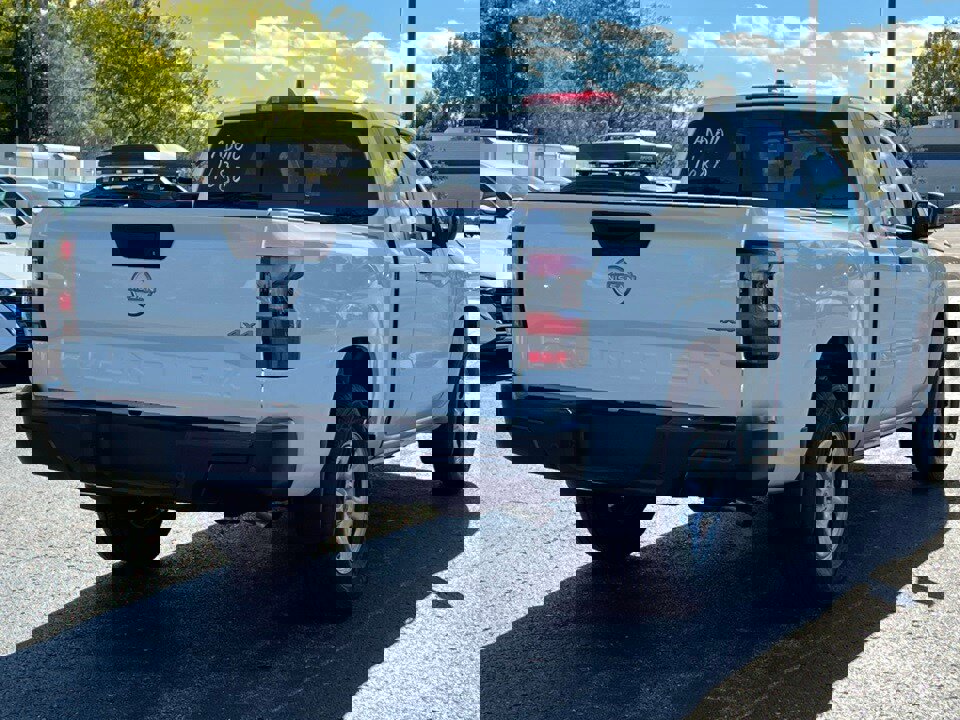 New 2026 Nissan Frontier S image 9