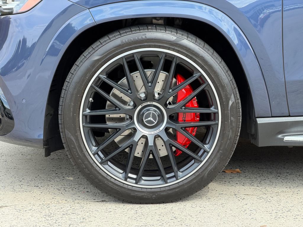 Used 2024 Mercedes-Benz GLS 63 AMG 4MATIC image 13