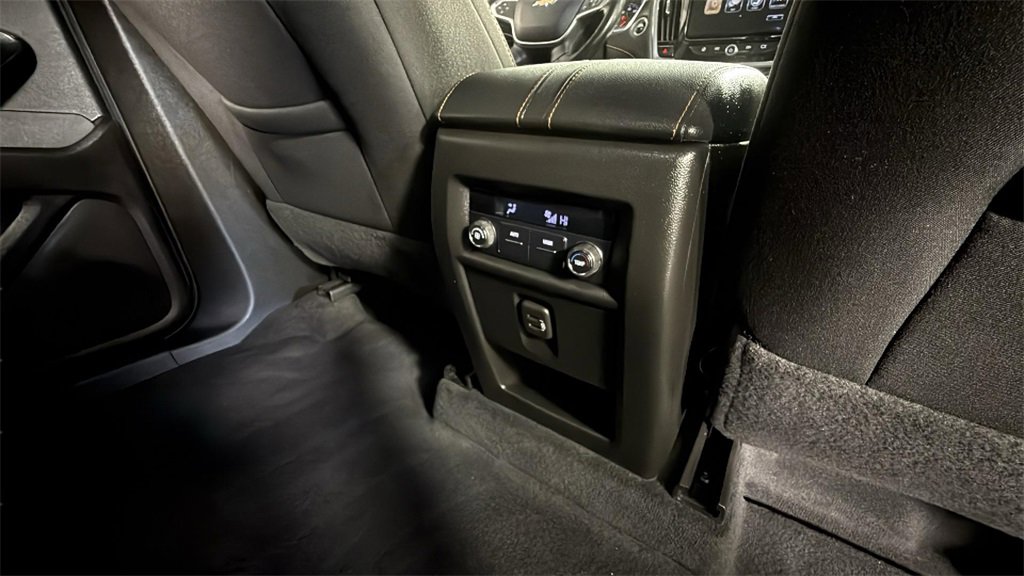 Used 2019 Chevrolet Traverse LT image 31