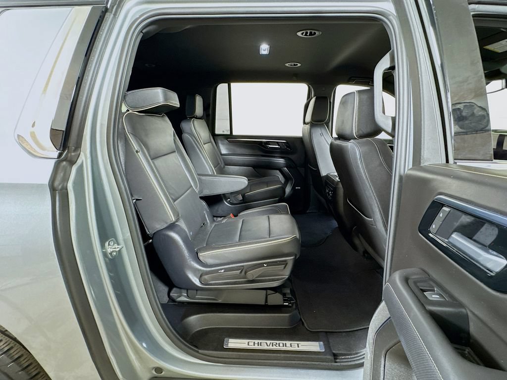 Certified 2025 Chevrolet Suburban Premier RWD image 27