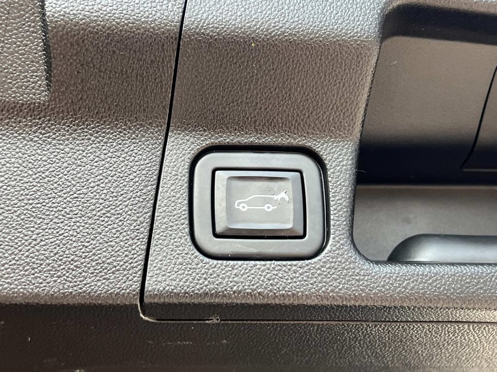 Used 2020 GMC Acadia SLT AWD/4WD image 10