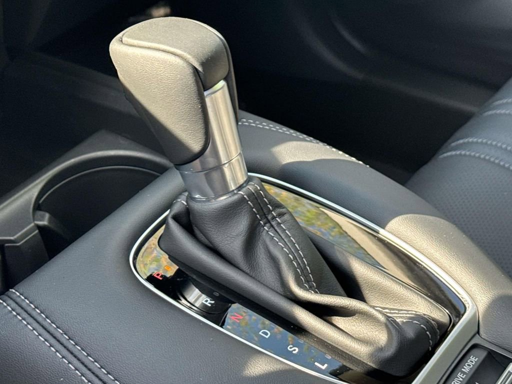 Certified 2026 Honda HR-V EX-L image 8