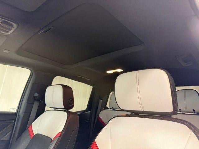 Used 2024 GMC Canyon AT4X image 18