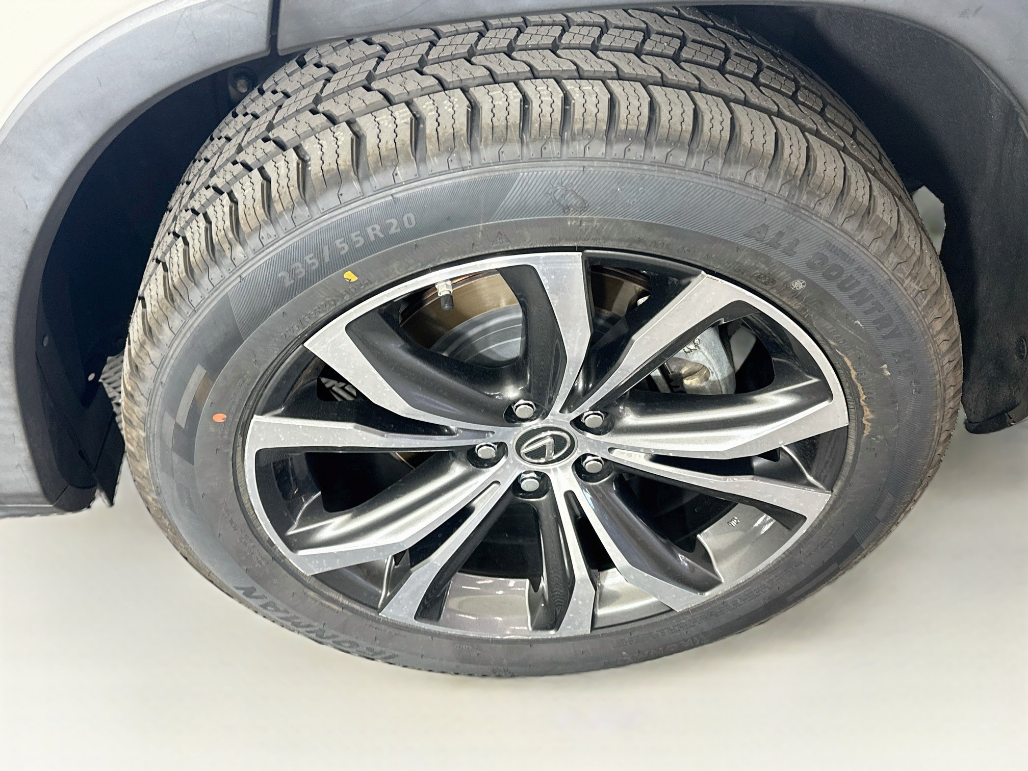 Used 2020 Lexus RX 450hL AWD w/ Premium Package image 11