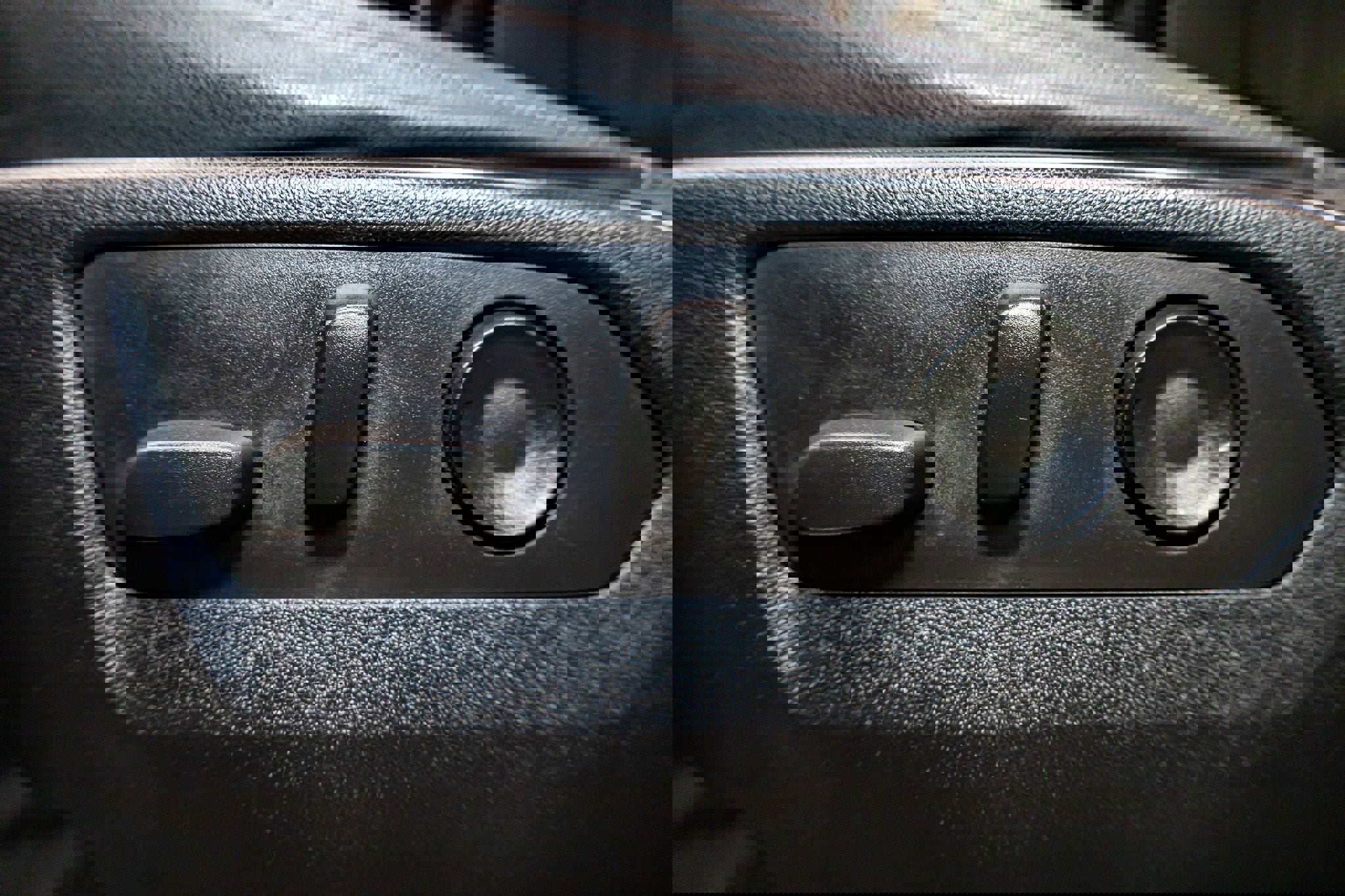 Used 2022 GMC Sierra 1500 Elevation w/ Elevation Premium Package image 22