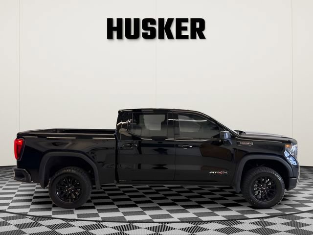 Certified 2022 GMC Sierra 1500 AT4X image 2