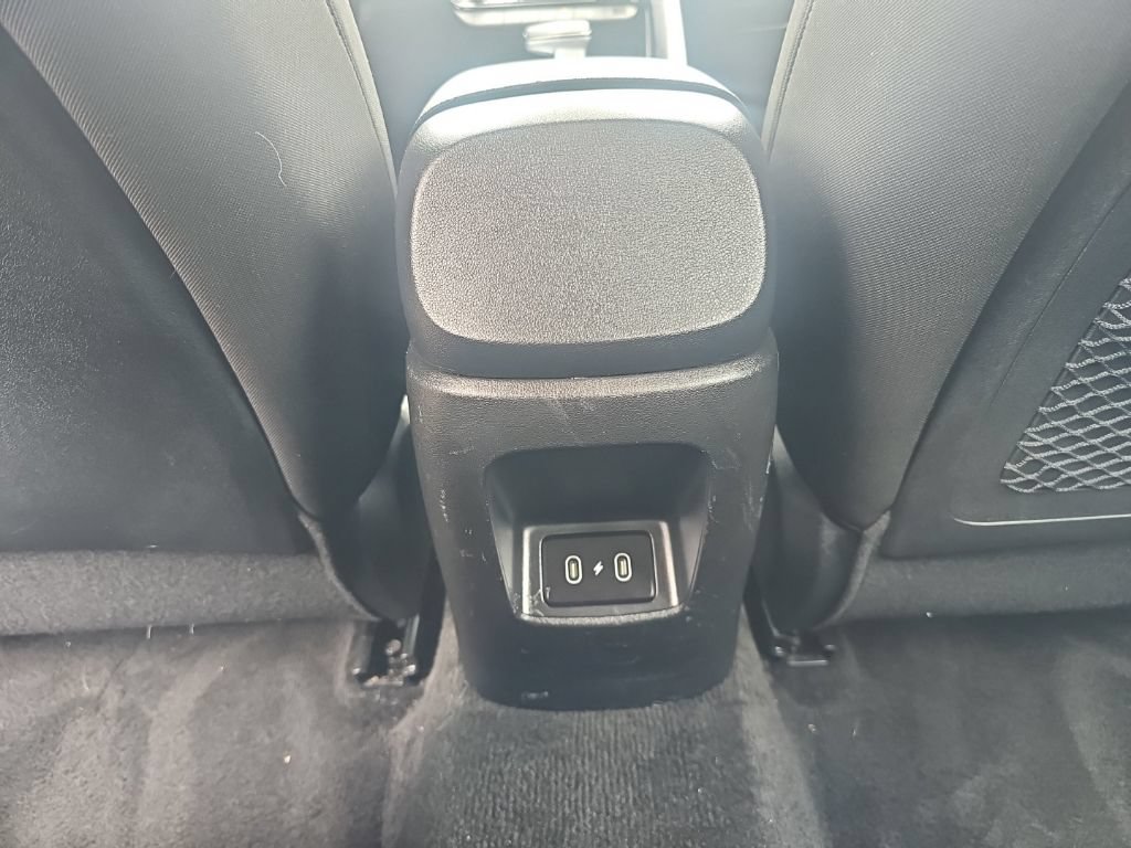 Certified 2024 Hyundai Elantra SEL w/ Convenience Package FWD image 33