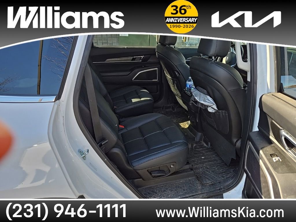 Used 2020 Kia Telluride EX w/ EX Premium Package AWD/4WD image 11