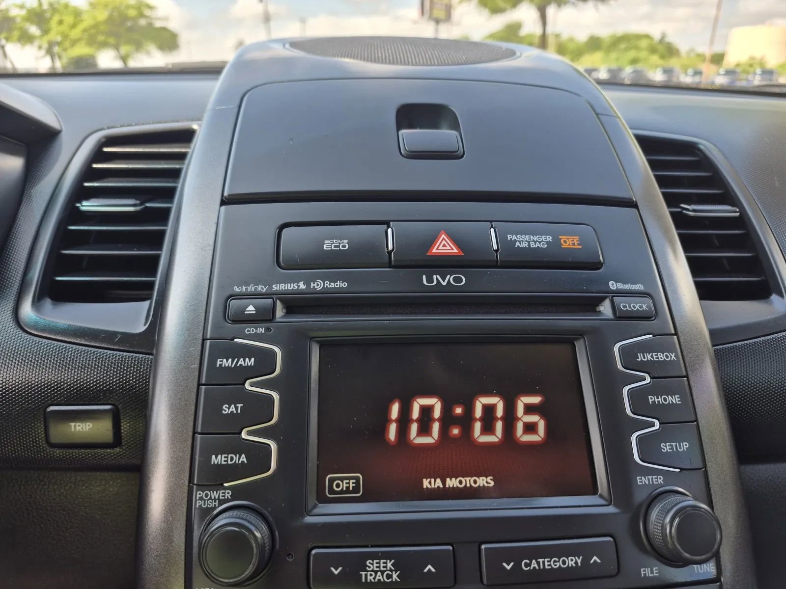 Used 2013 Kia Soul + w/ Audio Pkg FWD image 24