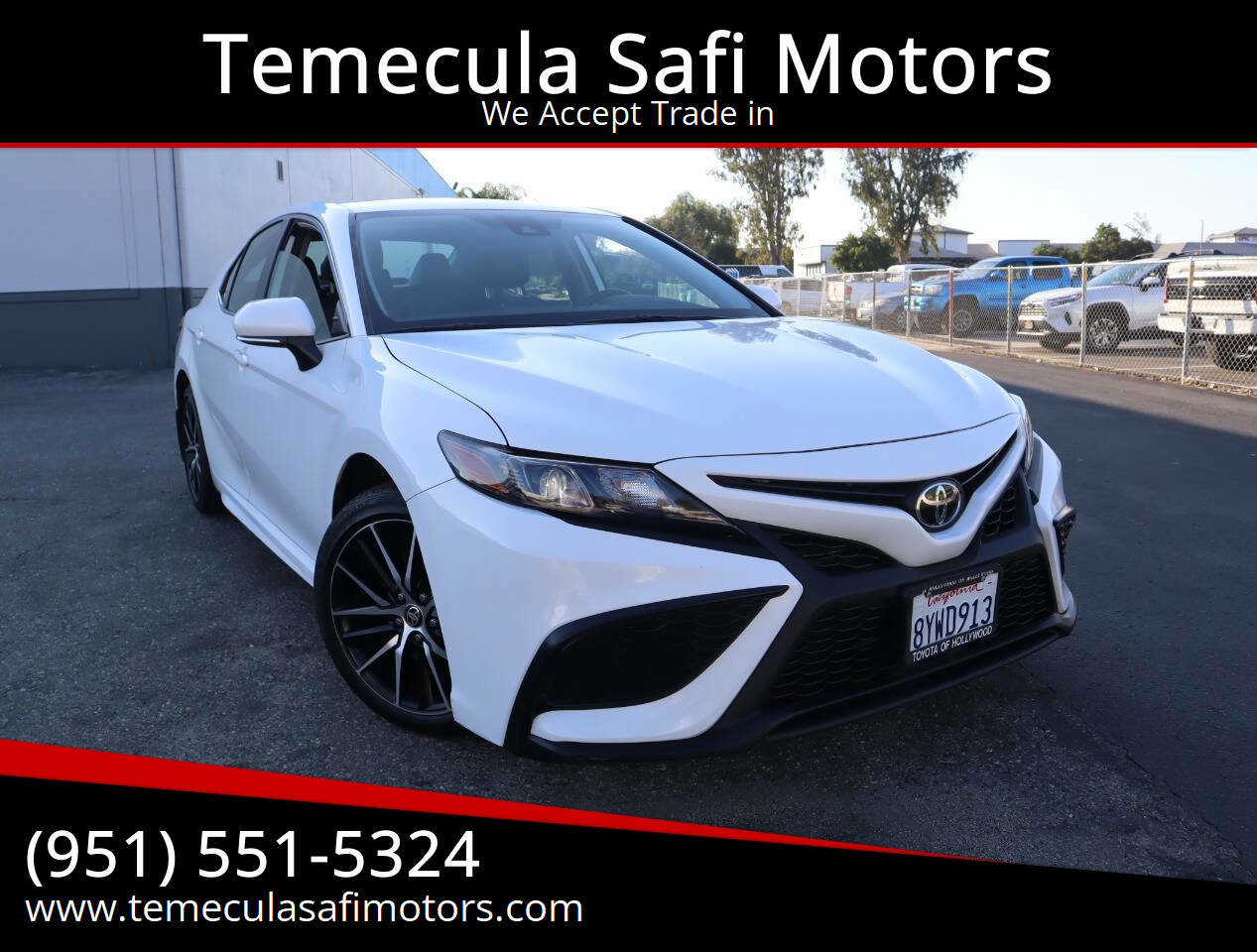 Used 2022 Toyota Camry SE image 6