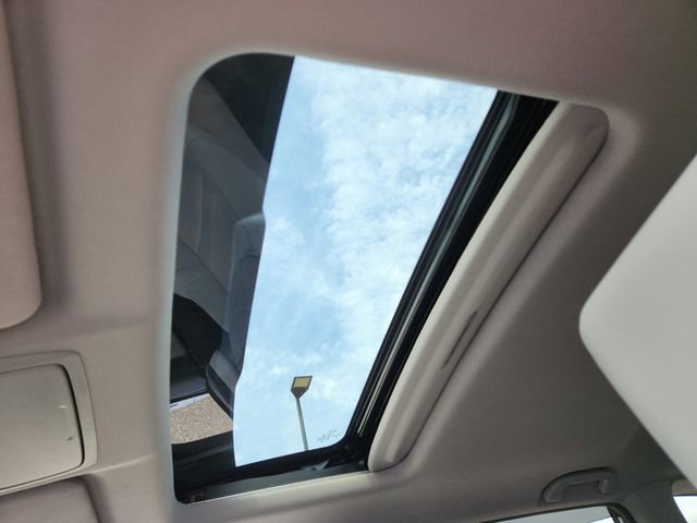 Used 2022 Honda CR-V EX-L image 10