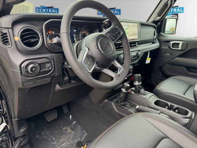 New 2025 Jeep Wrangler Sahara image 11