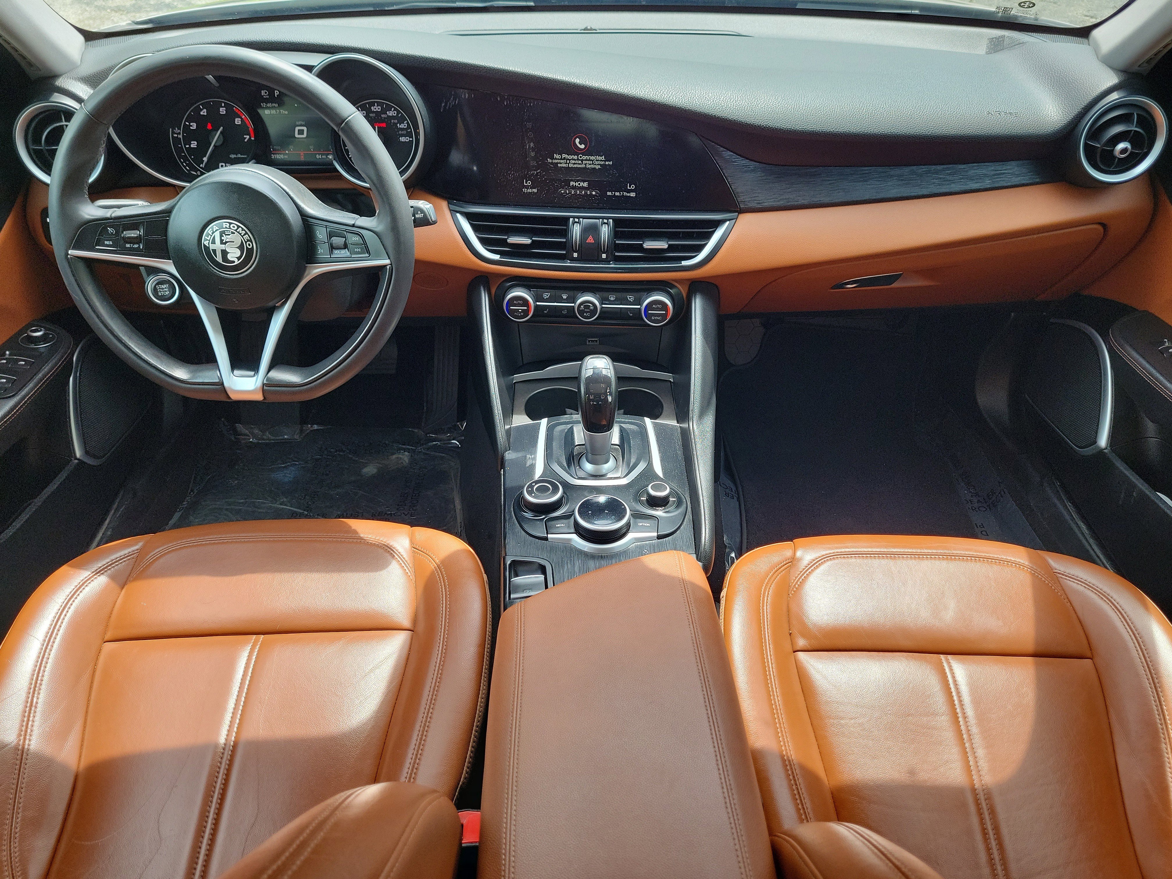 Used 2019 Alfa Romeo Giulia AWD w/ Cold Weather Package image 11