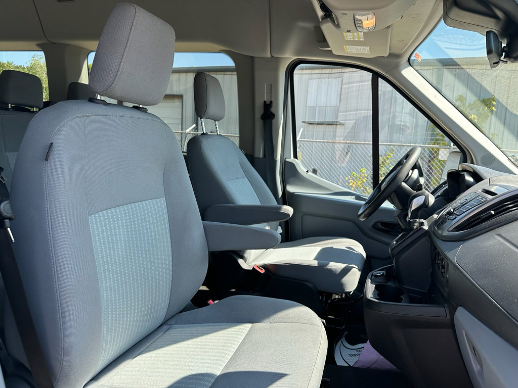 Used 2024 Ford Transit 350 XLT image 12