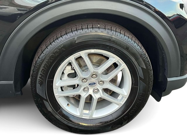 Used 2026 Ford Explorer Active AWD/4WD image 13