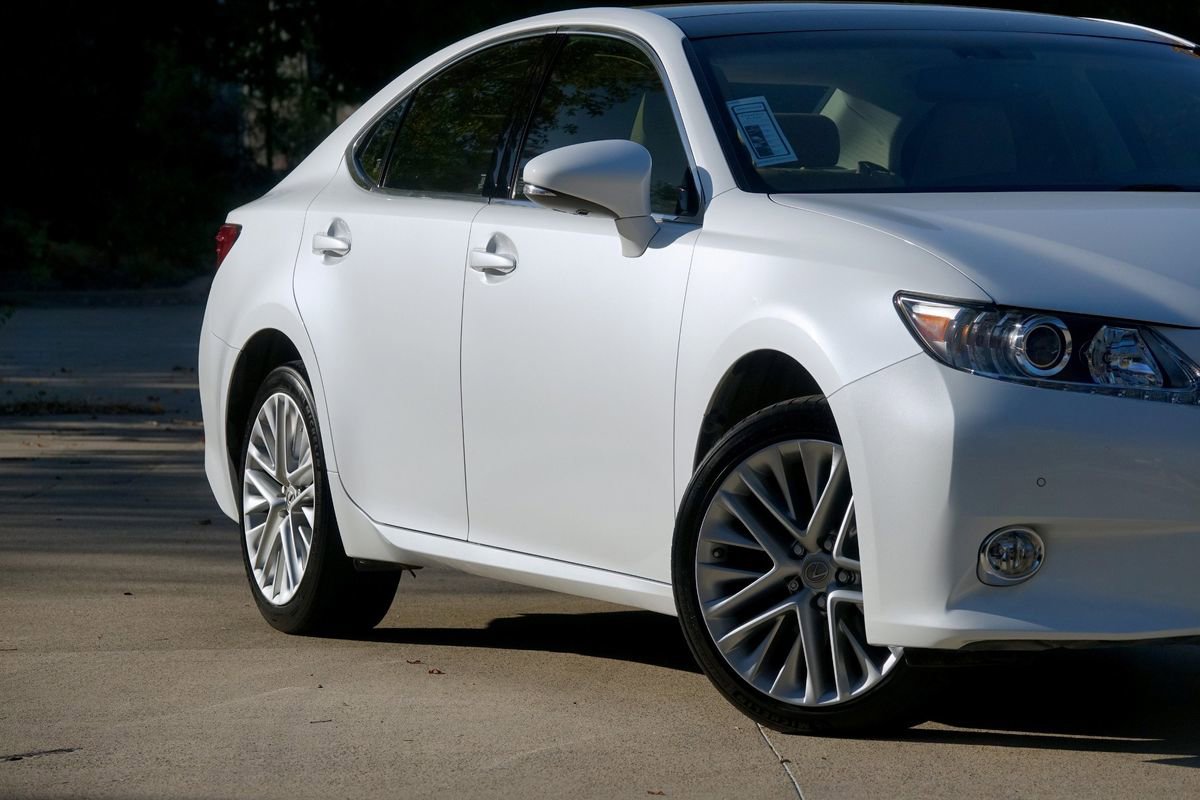 Used 2014 Lexus ES 350 image 18