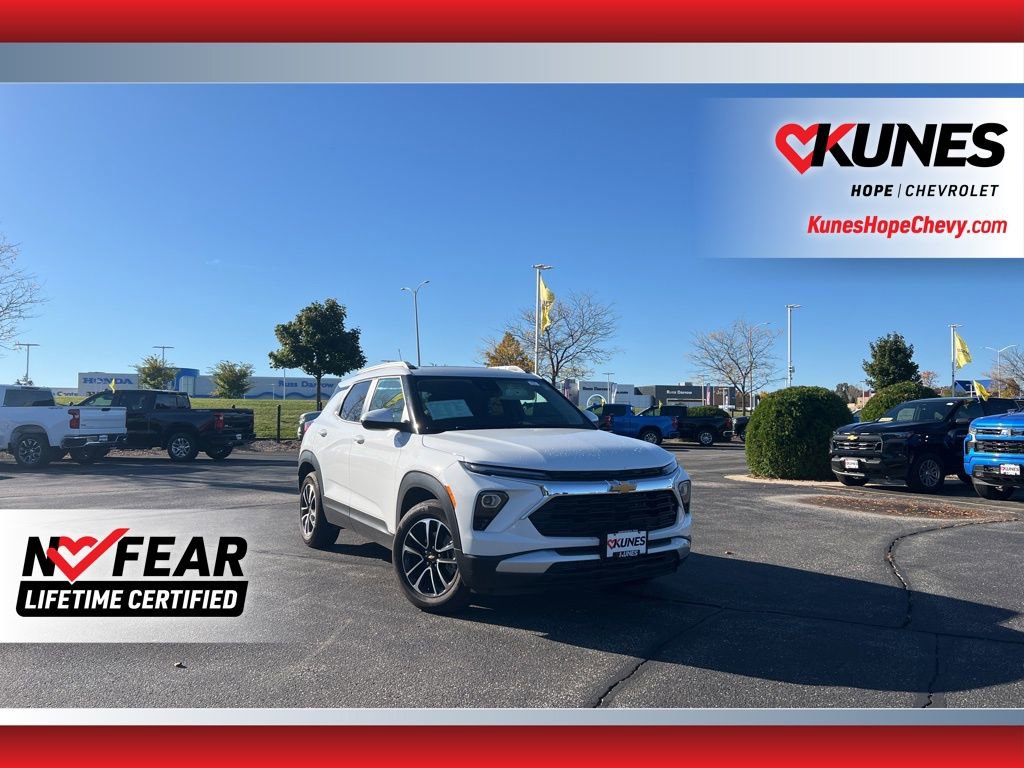 Used 2025 Chevrolet TrailBlazer LT w/ LT Cold Weather Package
