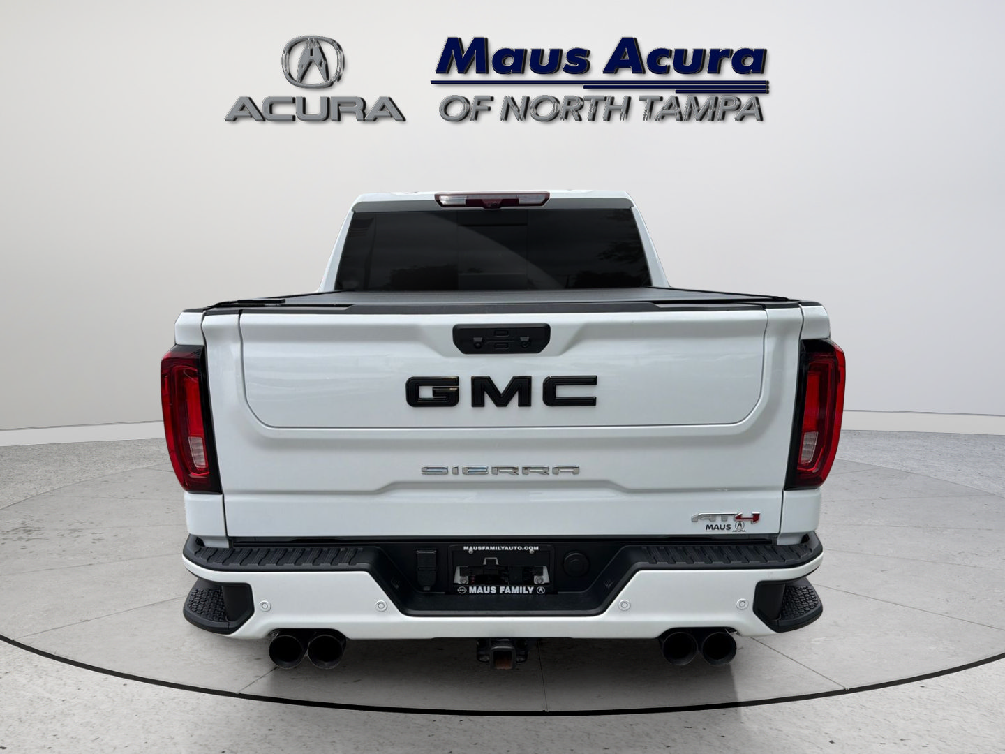 Used 2024 GMC Sierra 1500 AT4 w/ Technology Package AWD/4WD image 5