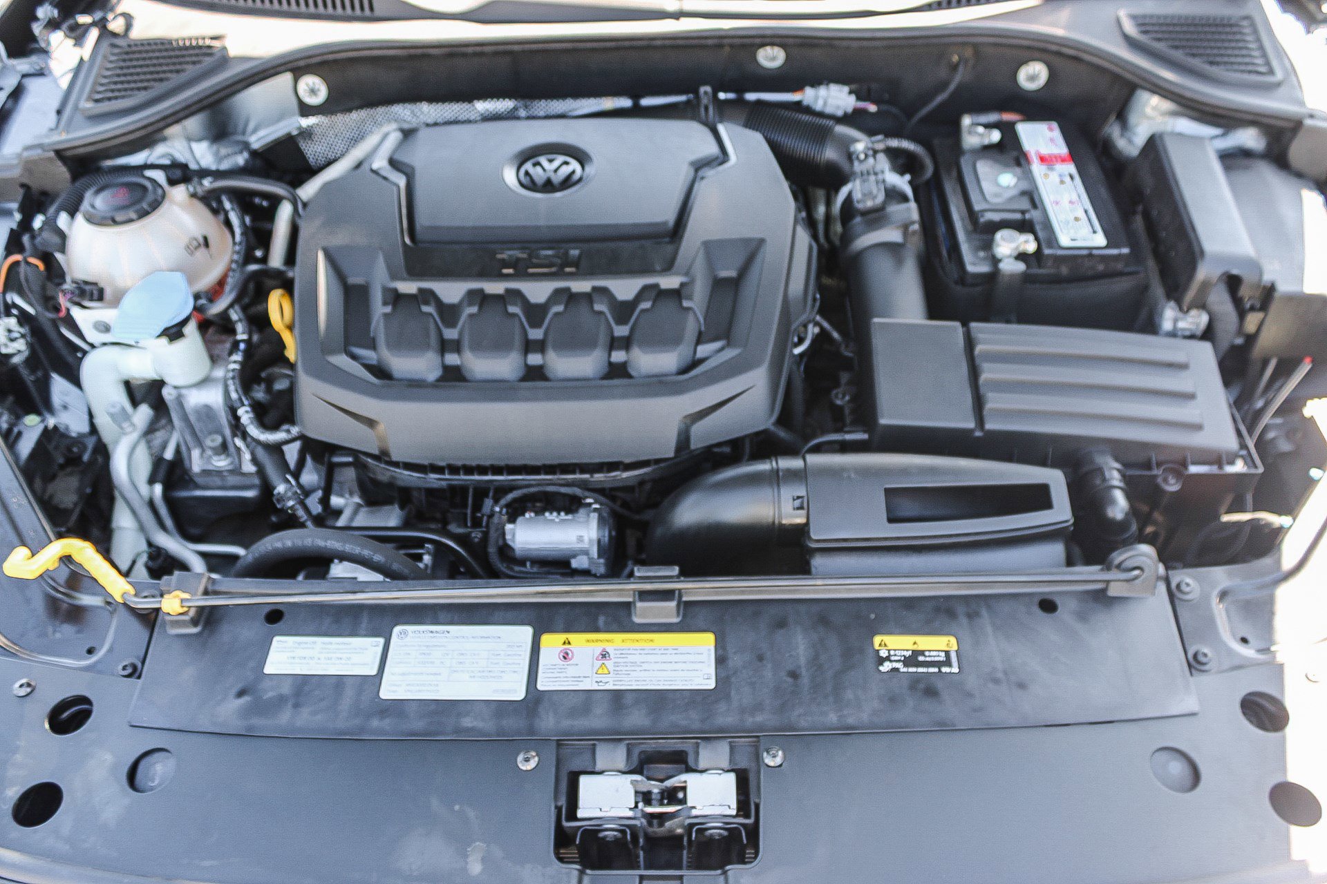 Used 2021 Volkswagen Passat 2.0T R-Line image 27