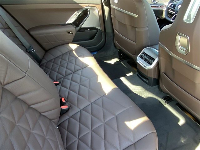 New 2026 BMW 740i w/ Premium Package image 14