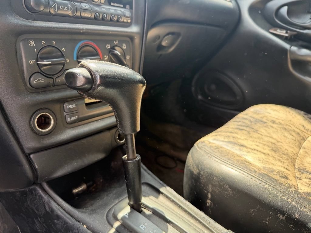 Used 1999 Chevrolet Malibu LS FWD image 18
