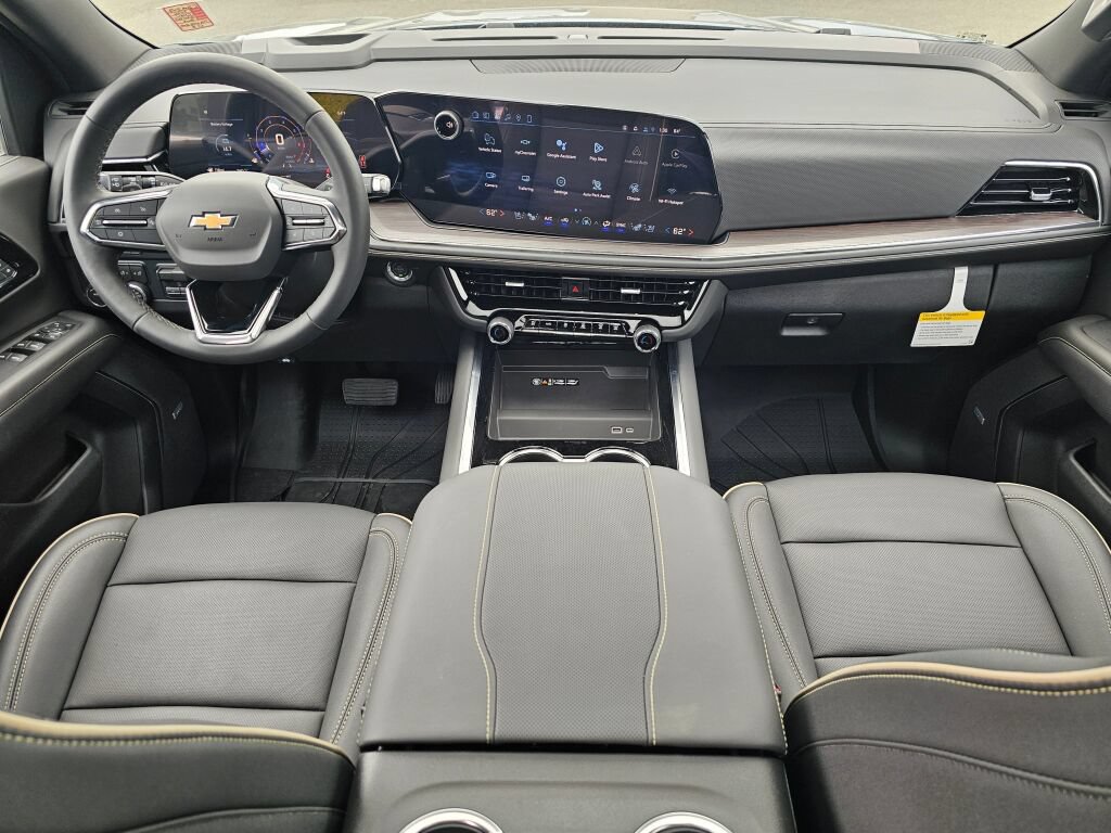 New 2026 Chevrolet Suburban Premier w/ Sun And Tow Package AWD/4WD image 11