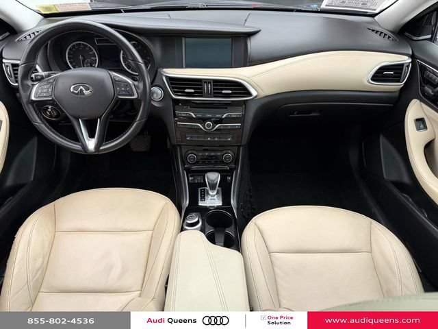 Used 2018 INFINITI QX30 Premium w/ Cargo Package AWD/4WD image 13