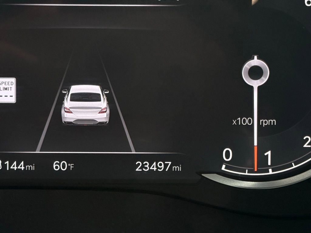 Used 2025 Genesis G70 2.5T RWD image 24