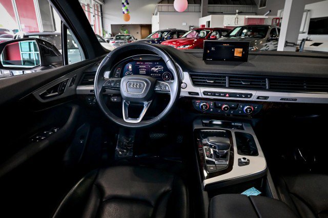 Used 2019 Audi Q7 2.0T Premium w/ Cold Weather Package image 30