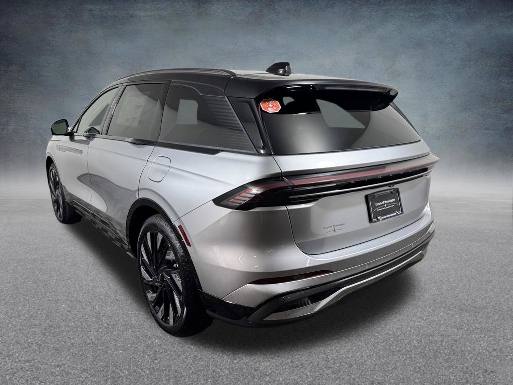 New 2026 Lincoln Nautilus Reserve w/ Jet Appearance Package AWD/4WD image 4